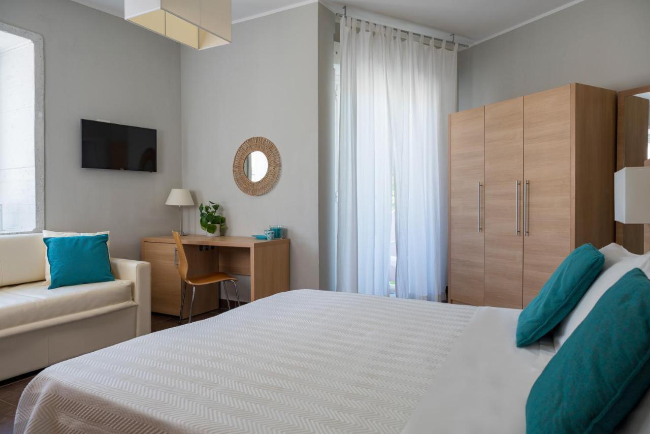 Duparc Hotel Габиче Маре Екстериор снимка