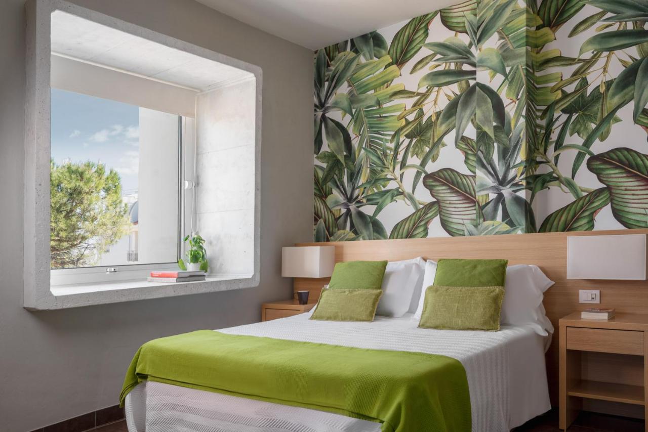 Duparc Hotel Габиче Маре Екстериор снимка