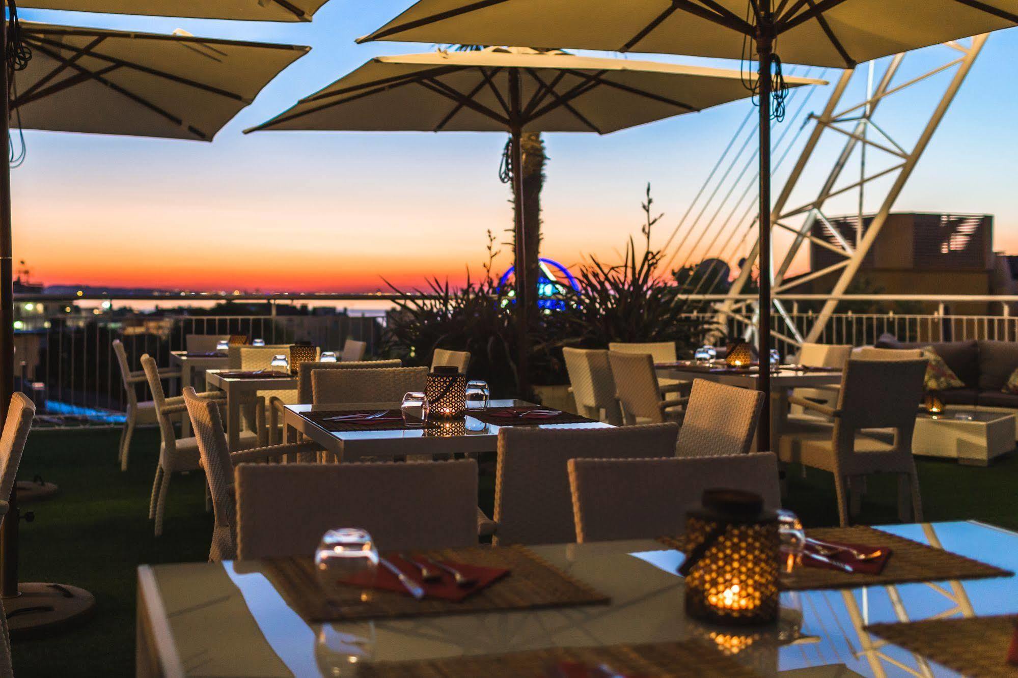 Duparc Hotel Габиче Маре Екстериор снимка